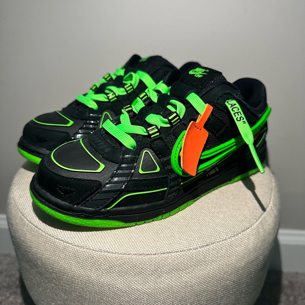 Off White x Air Rubber Dunk “Green Strike” (PS)